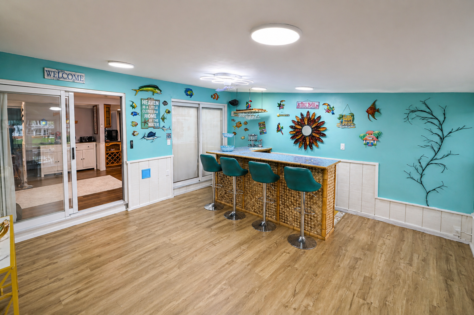 Tiki Bar